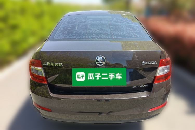 Used Skoda Octavia 2016 1.6L Automatic Chuanxing Edition Rear