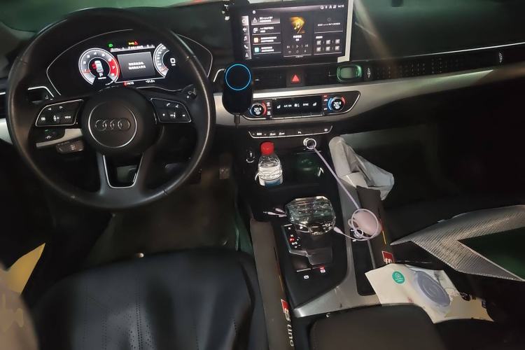 Used Audi A5 2021 Sportback 40 TFSI Fashionable and Dynamic Model Center Console