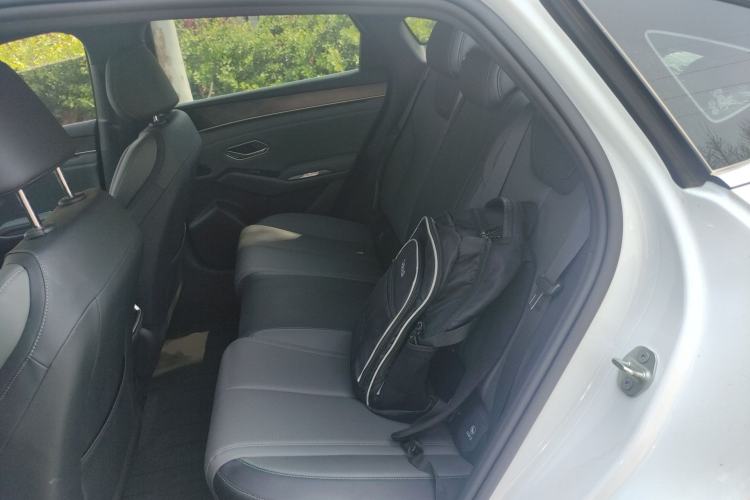 Used BYD Qin L 2025 DM-i Smart Drive 80KM Leading Model Left Rear Seat