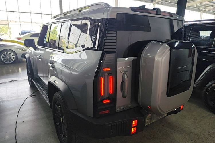 Used JETOUR Traveler 2023 2.0T All-Wheel Drive CrossPRO+ Rear Left 45 Deg