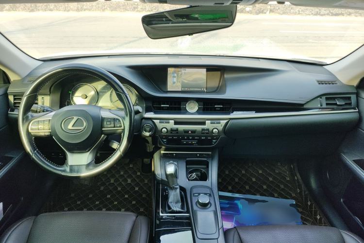 Used Lexus ES 2017 200 30th Anniversary Edition