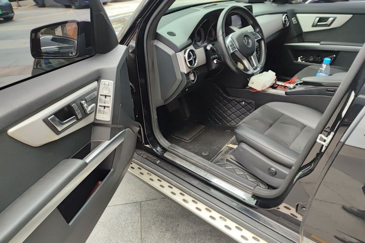 Used Mercedes-Benz GLK-Class 2015 GLK 260 4MATIC Dynamic Edition Ultimate Version Driver Seat