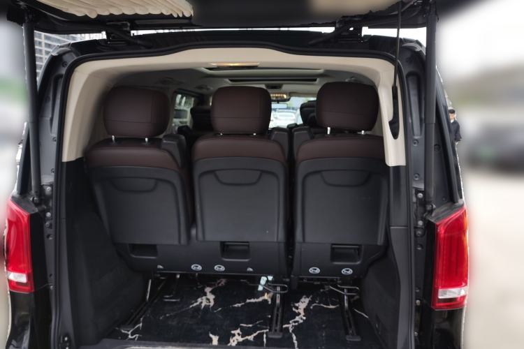 Used Mercedes-Benz V-Class 2022 V 260 L Long-wheelbase Luxury Edition Trunk