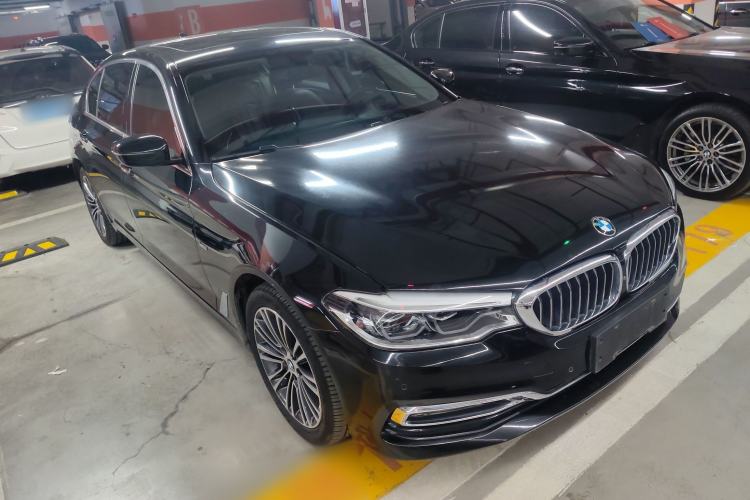 Used BMW 5 Series 2018 Facelifted 530Li Luxury Edition Premium Package
