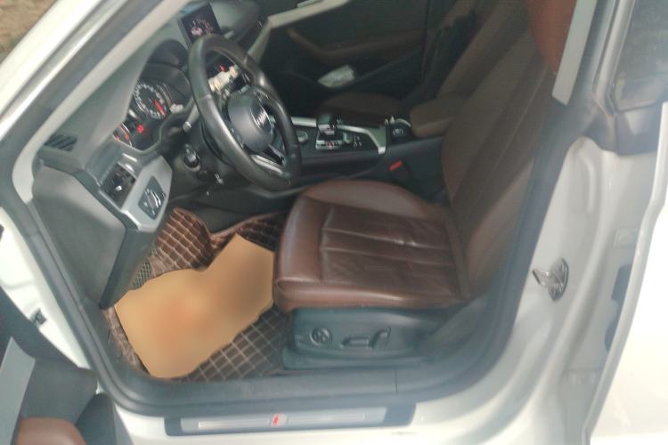 Used Audi A5 2017 Sportback 40 TFSI Fashion Model Left Front Seat