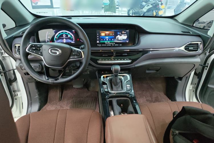 Used GAC Trumpchi M6 2025 Model MAX 270T WDCT Luxury Edition
