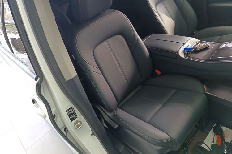 Used GAC Trumpchi M8 2024 Lingxiu Series 390T Deluxe Edition Right Front Seat