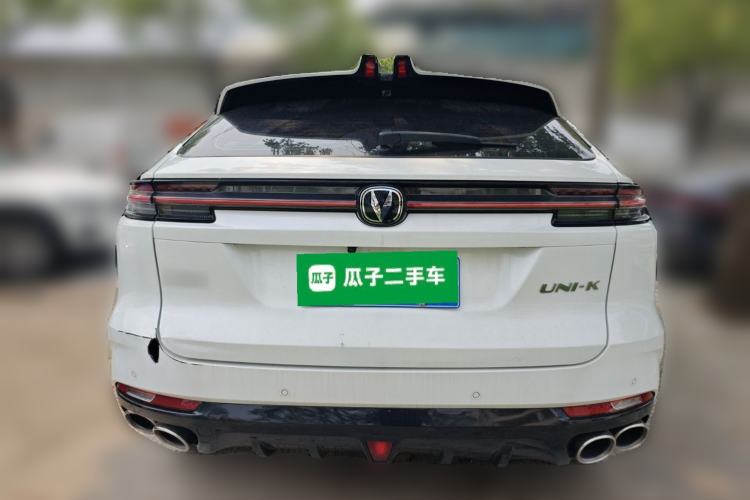 Used CHANGAN UNI-K 2023 2.0T Two-Wheel Drive Enjoyment Version
