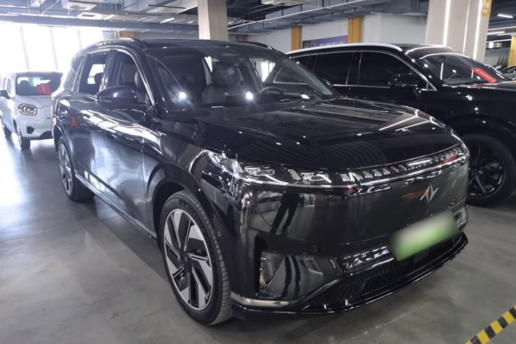 Used Dongfeng eπ eπ008 2025 210 Ultra Range-Extended Version 5 Seats
