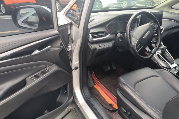 Used SAIC MAXUS G50 2019 1.5T Automatic Luxury Edition China VI Standard
