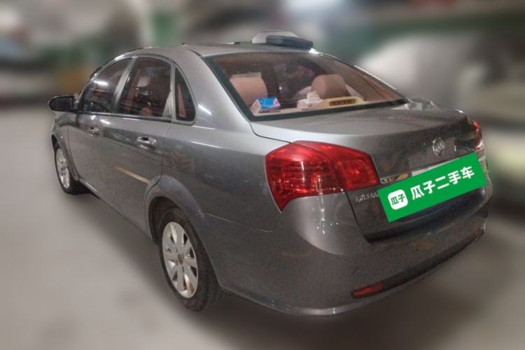 Used Buick Excelle 2011 1.6 LE-AT Rear Left 45 Deg