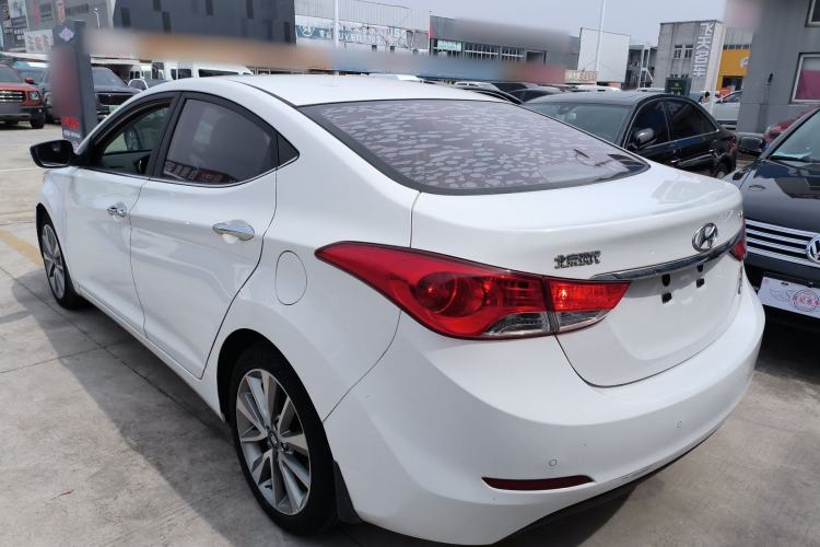 Used Hyundai Elantra (5th Generation / Langdong) 2015 1.6L Automatic Leading Model Exterior 2