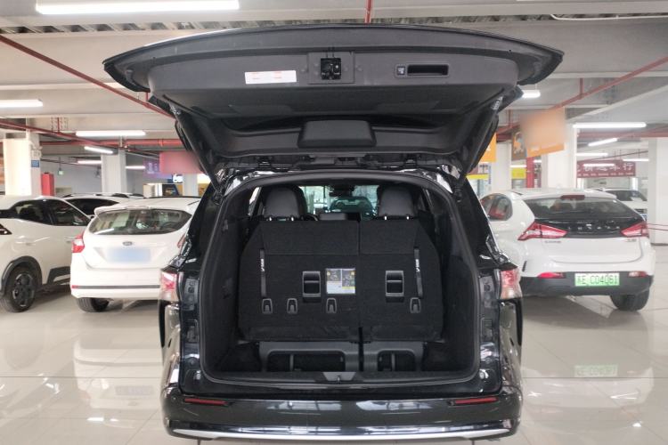 Used Toyota SIENNA 2021 2.5L Hybrid Ultimate Edition Trunk
