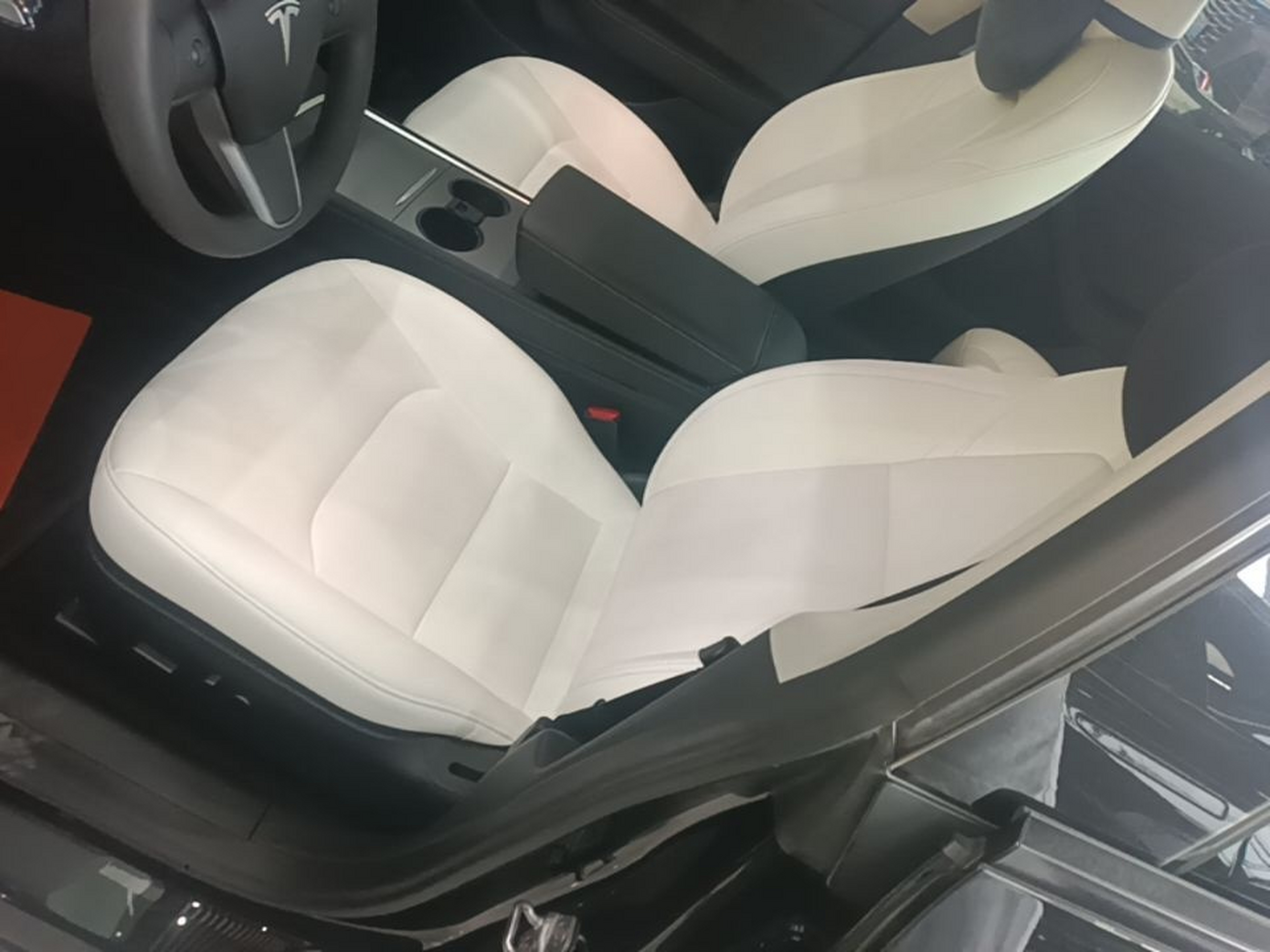 Vordere Reihe im Auto