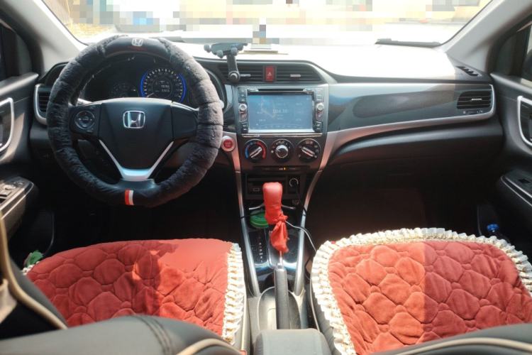 Used Honda Crider 2013 1.8L automatic luxury edition
