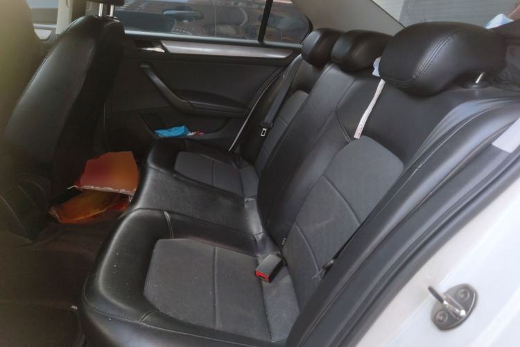 Used Volkswagen Santana 2015 1.6L Automatic Comfort Edition Left Rear Seat