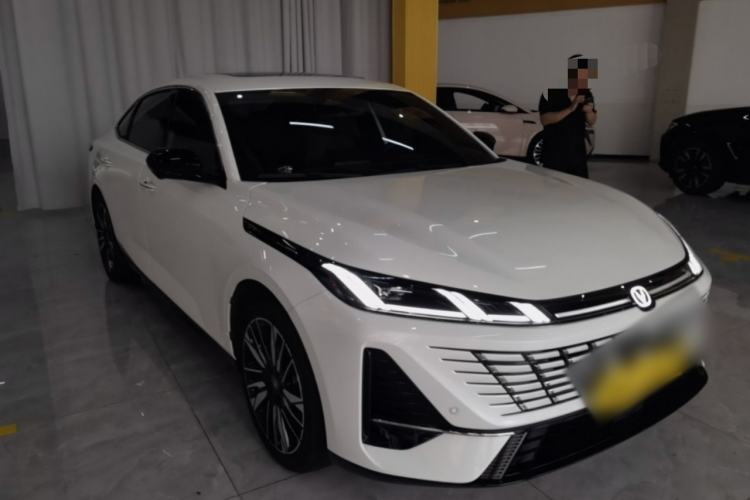 Used CHANGAN Eado 2026 Model, Fourth Generation, 1.5T 500Bar Smart Enjoyment Edition
