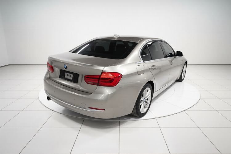 Used BMW 3 Series 2016 320Li Ambition Model Rear Right 45 Deg