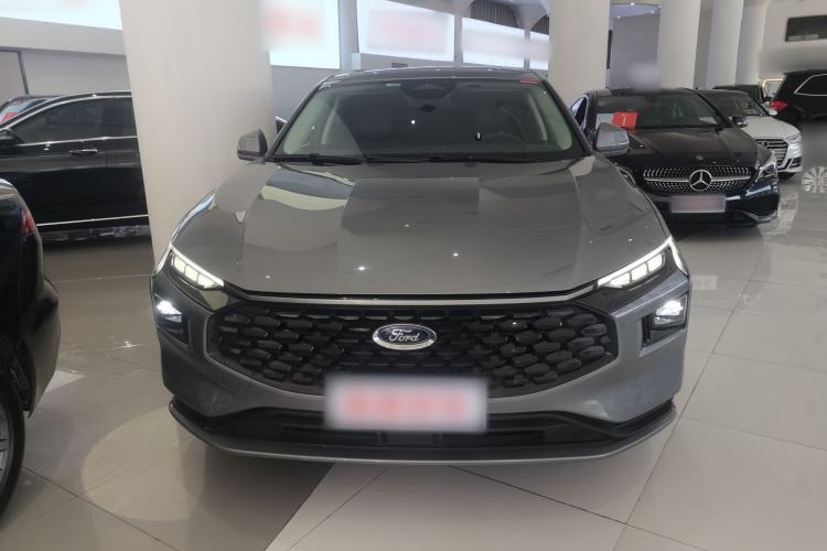 Used Ford Mondeo 2025 2.0T EcoBoost Luxury Version Front