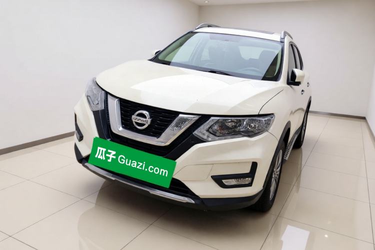 Used Nissan X-Trail 2017 2.0L CVT Comfort Edition 2WD Guazi used car, China used car export, Used car for sale, Used cars, Cheapest cars for sale