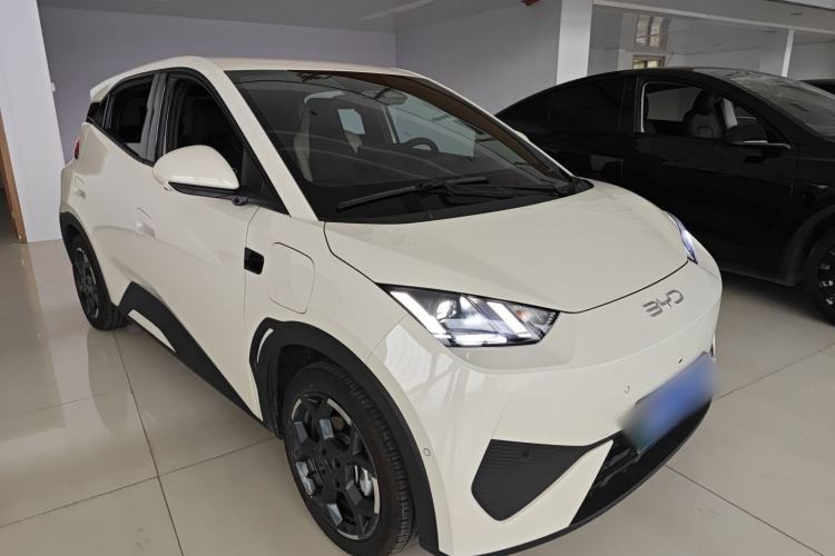 Used BYD Seagull 2025 Smart Drive Version 305 km Freedom Edition Front Right 45 Deg