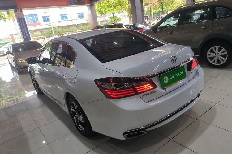 Used Honda Accord 2016 2.0L Comfort Edition
