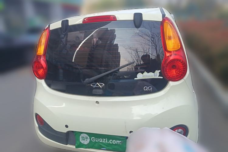 Used Chery QQ 2013 1.0L Manual Happy Edition