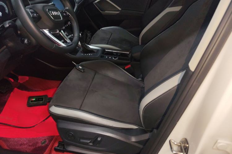 Used Audi Q3 2019 35 TFSI Advanced Dynamic Edition
