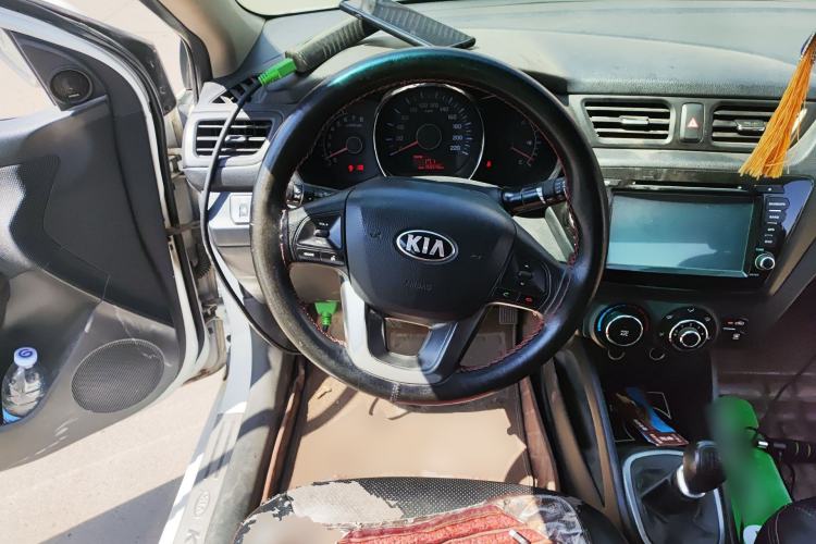 Used Kia K2 2012 Sedan 1.4L MT GLS Commemorative Edition