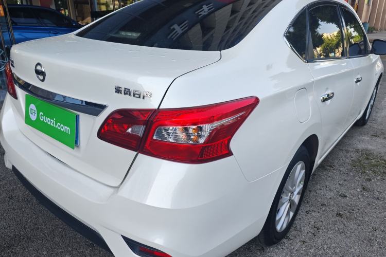 Used Nissan Sylphy 2021 Classic 1.6XL CVT Luxury Edition Right Rear Taillight