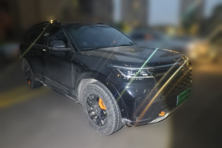 Used Ford Explorer 2023 EcoBoost 285 Kunlun Peak Edition 6-Seater Front Right 45 Deg