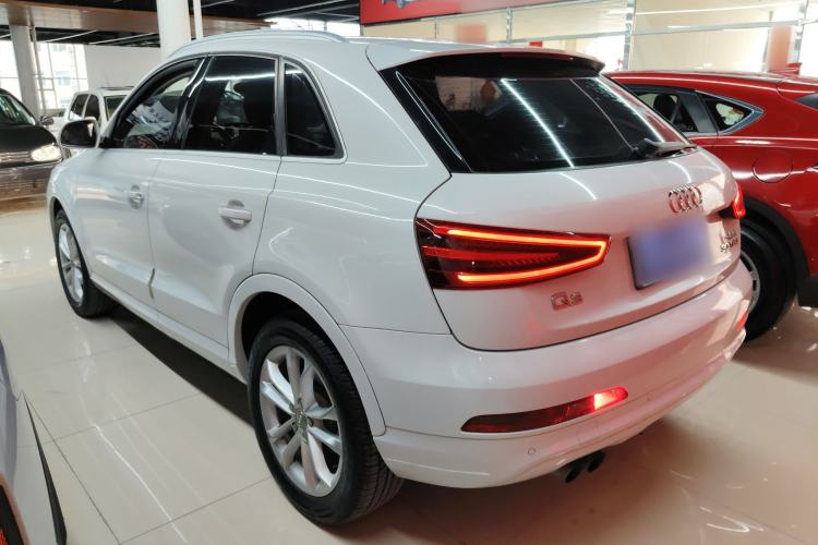 Used Audi Q3 2016 30 TFSI Collector's Edition Comfort Model
