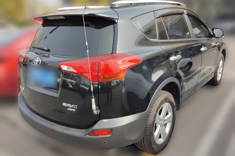 Used Toyota RAV4 2013 2.5L Automatic 4x4 Elite Edition Rear Right 45 Deg