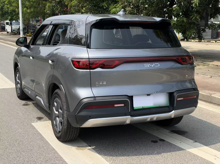BYD Yuan UP 2025 Intelligent Driving Version 401 KM Dynamic Edition — снимка 12