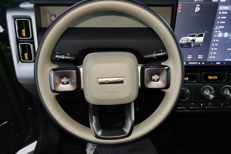 Used iCAR V23 2025 501 Four-Wheel Drive Advanced Version