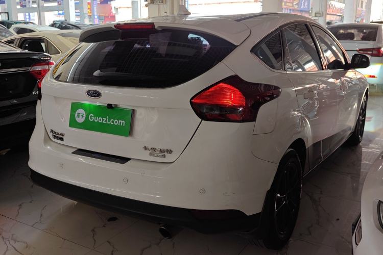 Used Ford Focus 2017 Hatchback EcoBoost 180 Automatic Elite Model Rear Right 45 Deg