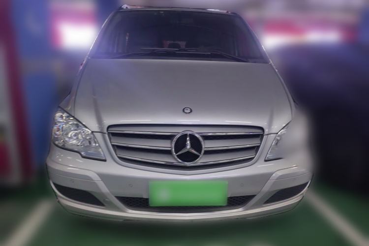 Used Mercedes-Benz Viano 2013 3.0L Hospitality Edition