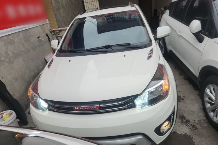 Used Haval H1 2017 Red-Label 1.5L AMT Luxury Model
