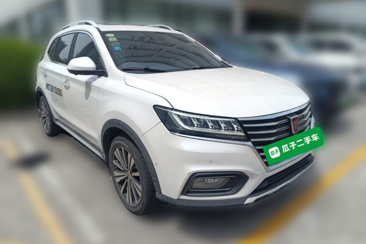 Used Roewe RX5 New Energy 2017 ERX5 EV400 Electric Internet Supreme Edition Front Right 45 Deg