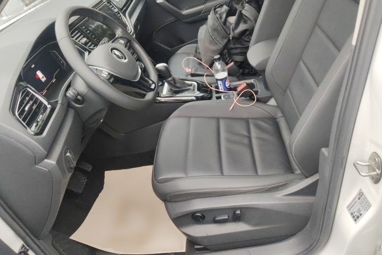 Used Volkswagen T-ROC 2022 280TSI DSG Two-Wheel Drive Elite PLUS Left Front Seat