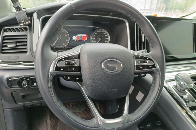 Used GAC Trumpchi M8 2023 Lingxiu Series 390T Deluxe Edition Steering Wheel