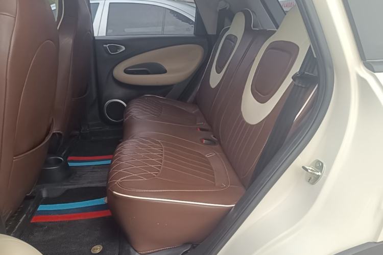 Used Wuling Bingo 2023 203km Light Edition Left Rear Seat