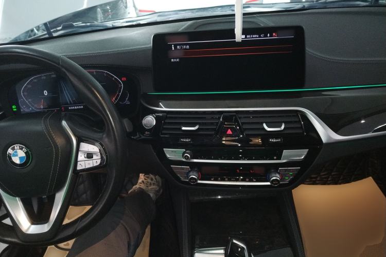 Used BMW 5 Series 2021 Updated Version 525Li Luxury Package
