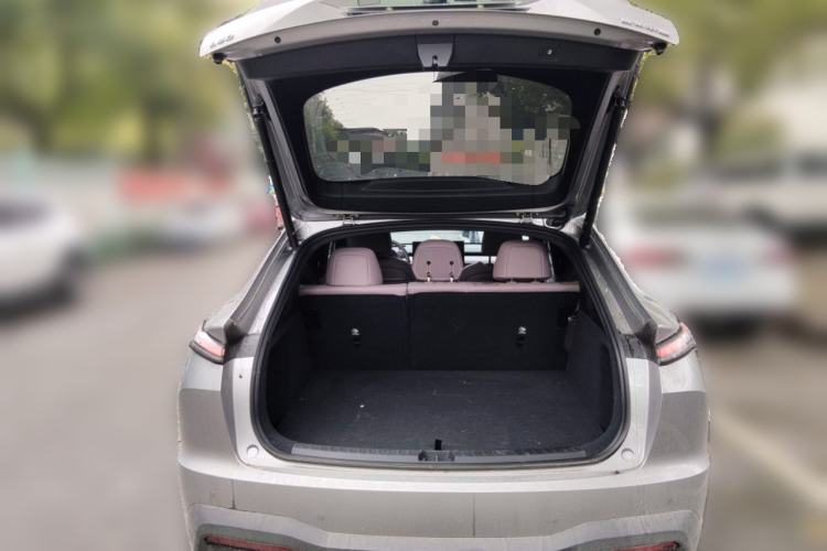 Used ONVO L60 2025 Model—60 kWh Rear-Wheel-Drive Version
