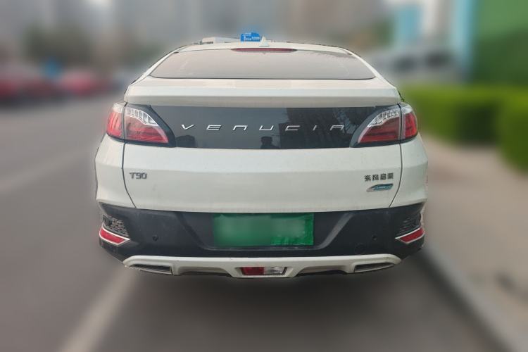 Used Venucia T90 2018 2.0L CVT Smart Connect Fashion Edition China V Standard
