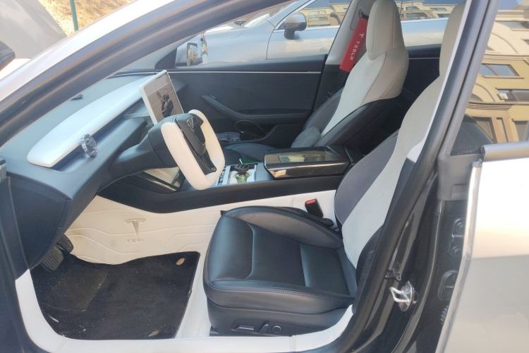 Used Tesla Model 3 2023 Long-Range All-Wheel-Drive Version