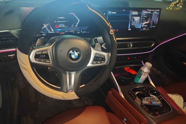 Used BMW 4 Series 2023 425i M Sport Night Edition Steering Wheel