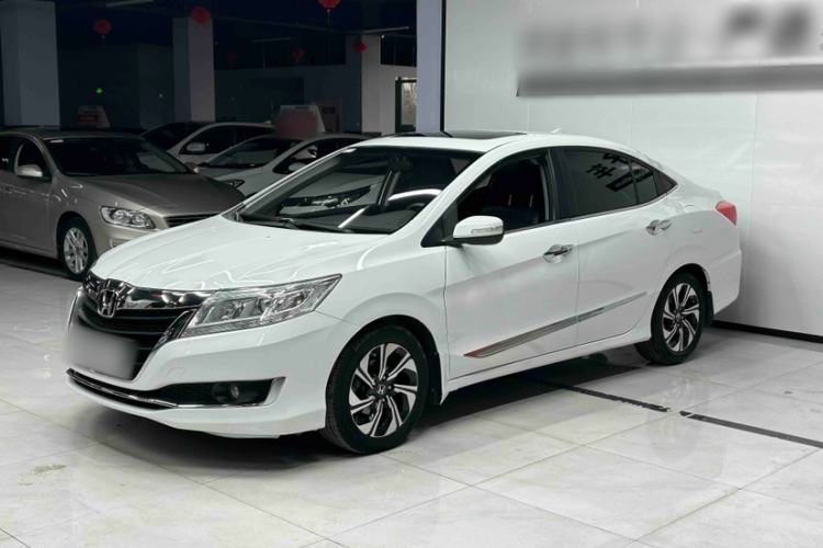 Used Honda Crider 2016 1.8L CVT Luxury Edition Exterior 2