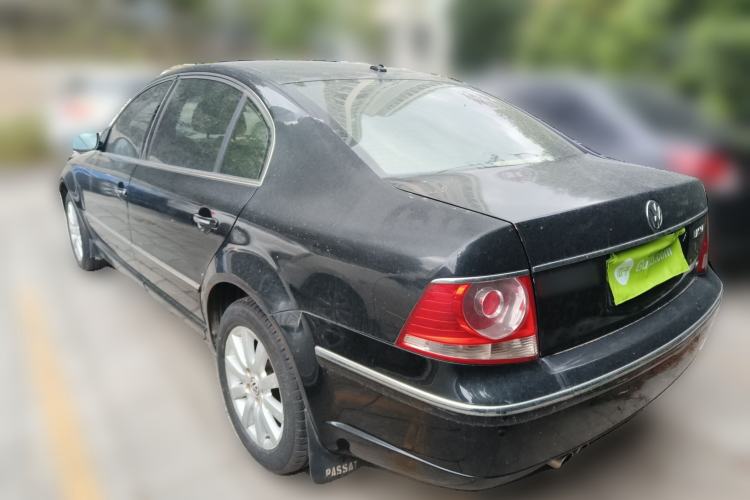 Used Volkswagen Passat 2007 1.8T Manual Luxury Model Rear Left 45 Deg