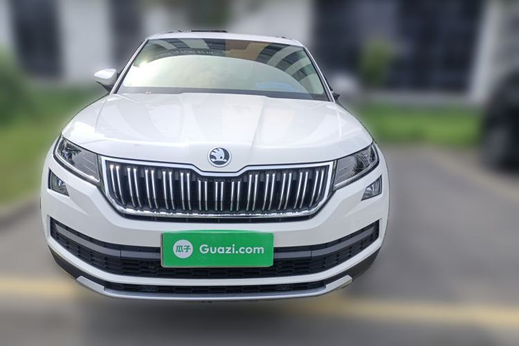 Used Skoda Kodiaq 2021 TSI330 5-Seater Two-Wheel-Drive Luxury Plus Edition

